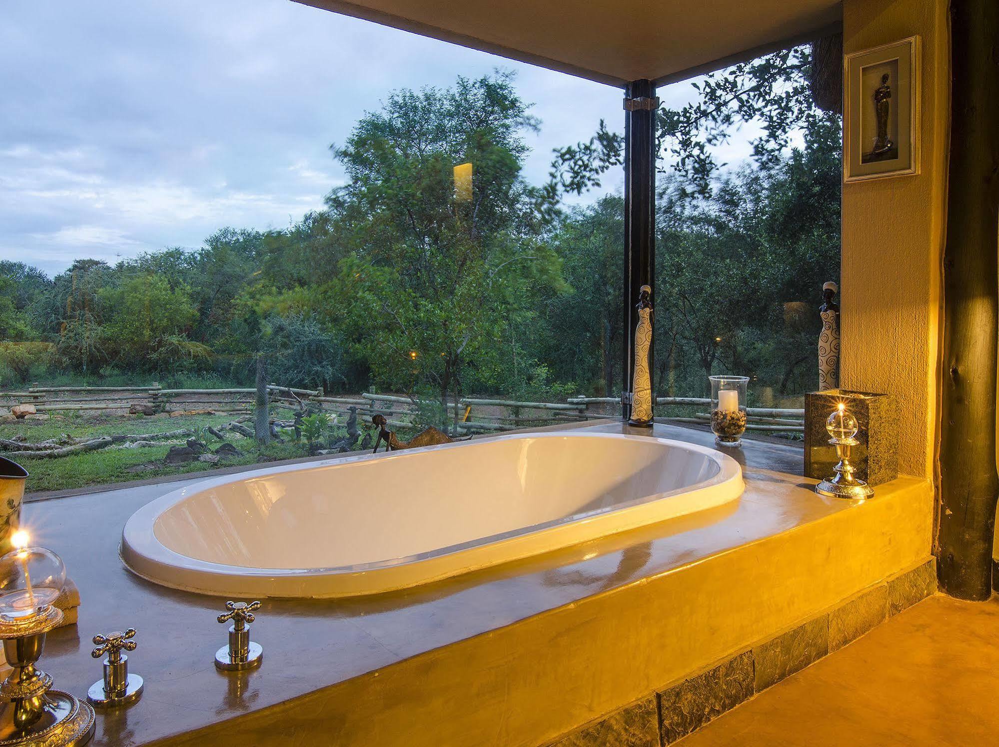Raptor Retreat Game Lodge Hoedspruit Eksteriør billede